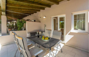 3 Bedroom Stunning Home In Barbat